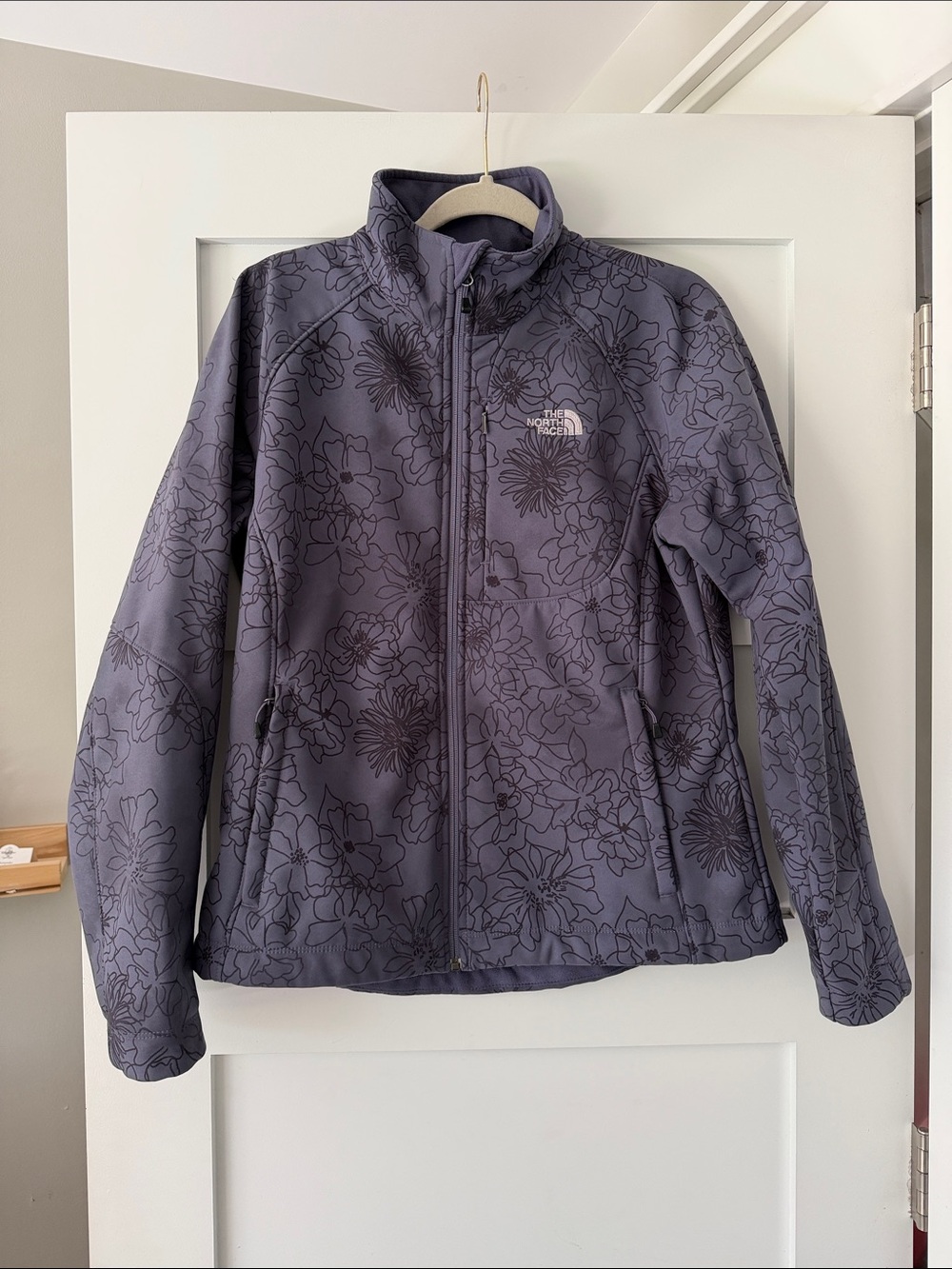 The North Face TNF Apex Jacket Fall Coat Women’s Large Purple Black Floral Warm